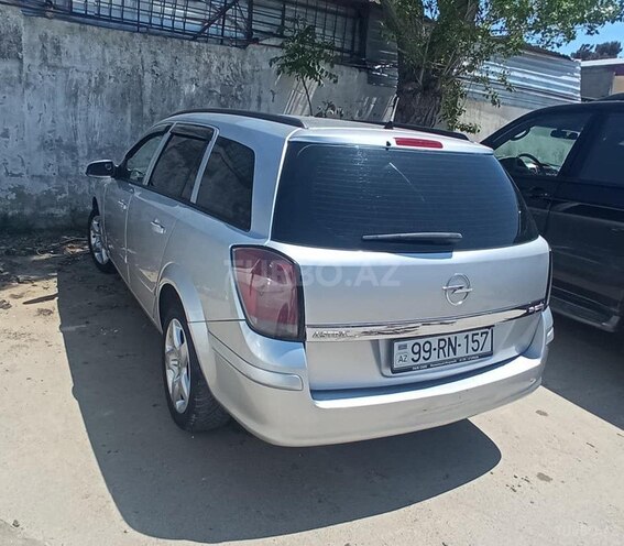 Opel Astra 2006, 272,500 km - 1.9 l - Bakı