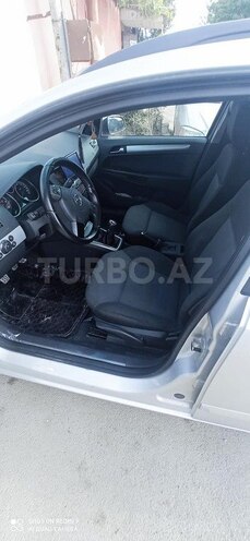 Opel Astra 2006, 272,500 km - 1.9 l - Bakı