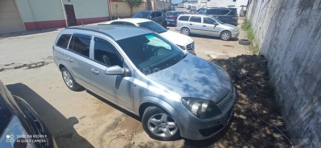 Opel Astra 2006, 272,500 km - 1.9 l - Bakı