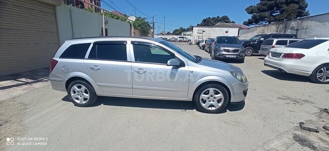 Opel Astra 2006, 272,500 km - 1.9 l - Bakı