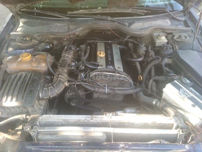 Opel Omega 1996, 405,889 km - 2.0 l - Bakı