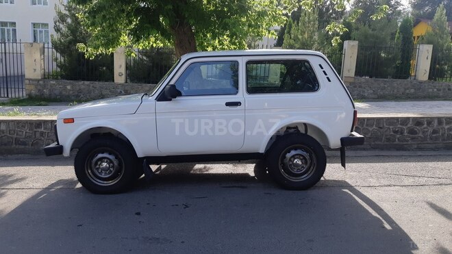 LADA (VAZ) Niva 2015, 157,000 km - 1.7 l - Şəki