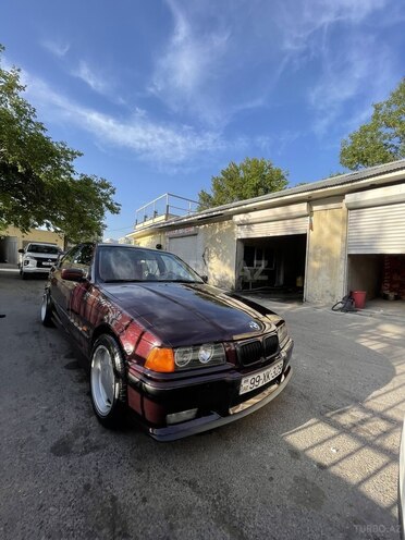 BMW 318 1994, 180,000 km - 1.8 l - Bakı