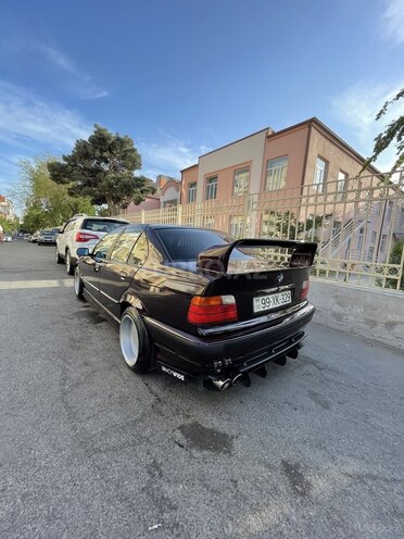 BMW 318 1994, 180,000 km - 1.8 l - Bakı