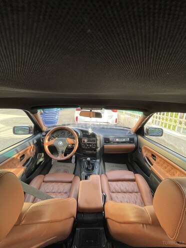 BMW 318 1994, 180,000 km - 1.8 l - Bakı