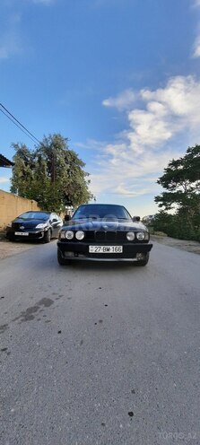 BMW 525 1990, 330,000 km - 2.5 l - Bakı