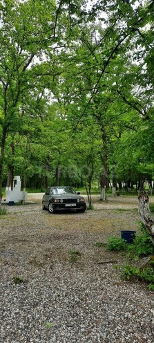 BMW 525 1990, 330,000 km - 2.5 l - Bakı