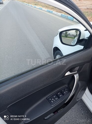 MG 5 2014, 165,000 km - 1.5 l - Sumqayıt