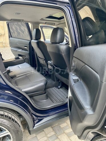 Mitsubishi Outlander 2015, 100,200 km - 2.4 l - Bakı
