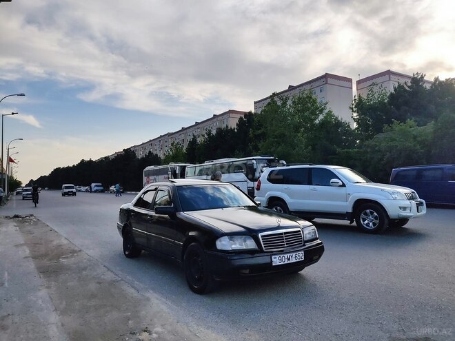 Mercedes C 200 1996, 203,000 km - 2.0 l - Sumqayıt