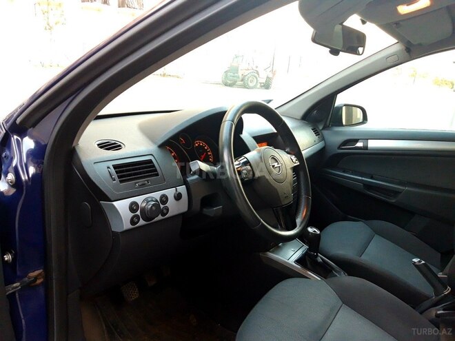 Opel Astra 2006, 190,349 km - 1.4 л - Bakı