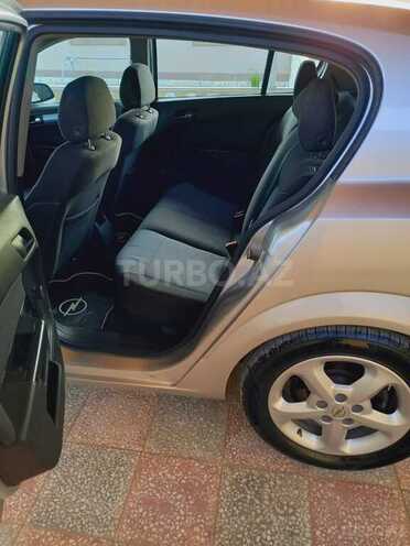 Opel Astra 2005, 190,000 km - 1.8 л - Bakı
