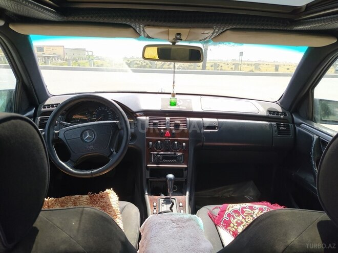 Mercedes E 200 1996, 381,653 km - 2.0 l - Bakı