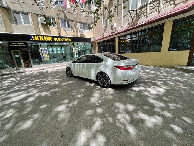 Lexus ES 250 2014, 153,000 km - 2.5 л - Bakı