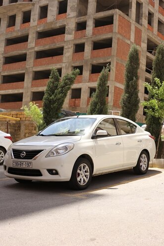 Nissan Sunny 2012, 165,000 km - 1.5 l - Bakı