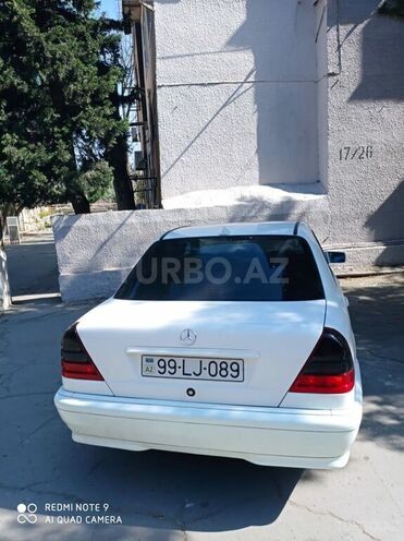 Mercedes C 220 1998, 250,630 km - 2.2 l - Sumqayıt