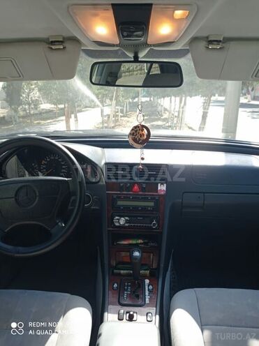 Mercedes C 220 1998, 250,630 km - 2.2 l - Sumqayıt