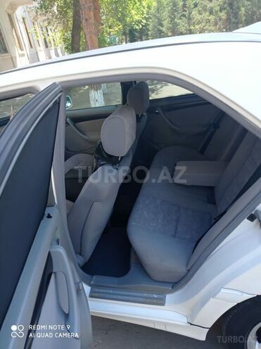 Mercedes C 220 1998, 250,630 km - 2.2 l - Sumqayıt
