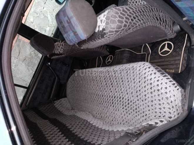Mercedes C 180 1996, 275,000 km - 1.8 л - Qax