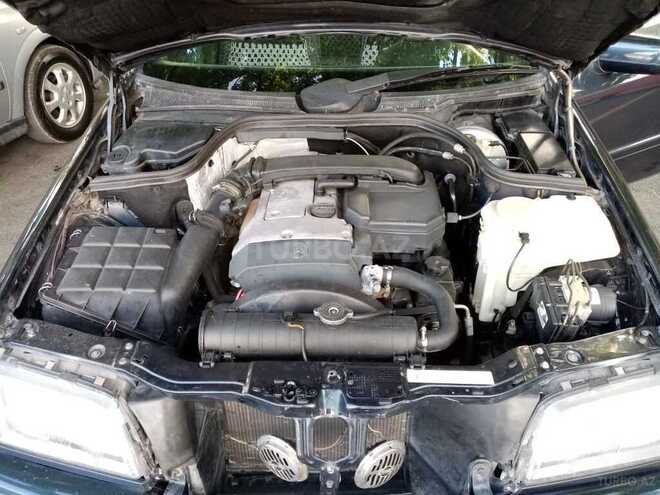 Mercedes C 180 1996, 275,000 km - 1.8 л - Qax