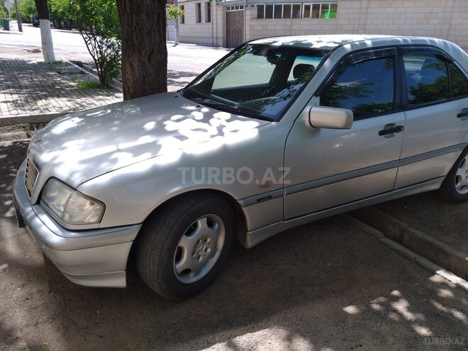 Mercedes C 200 1998, 500,000 km - 2.0 l - Göygöl