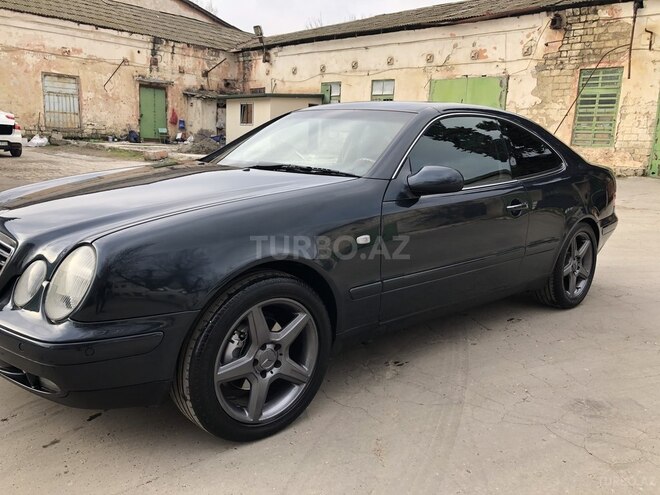 Mercedes CLK 200 2001, 301,000 km - 2.0 l - Bakı