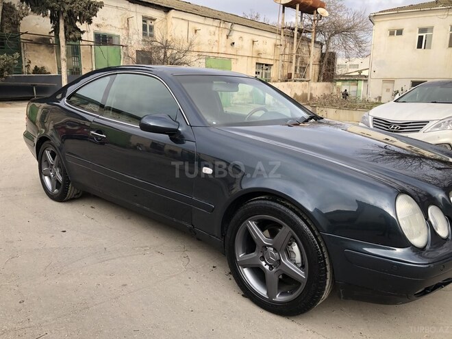 Mercedes CLK 200 2001, 301,000 km - 2.0 l - Bakı