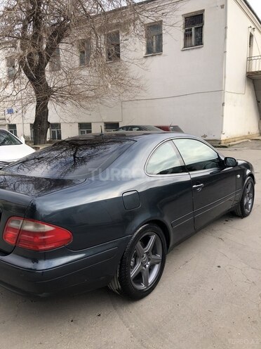 Mercedes CLK 200 2001, 301,000 km - 2.0 l - Bakı