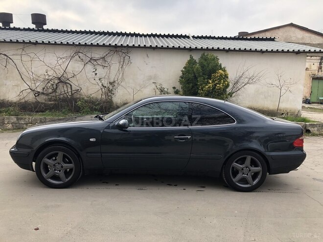 Mercedes CLK 200 2001, 301,000 km - 2.0 l - Bakı