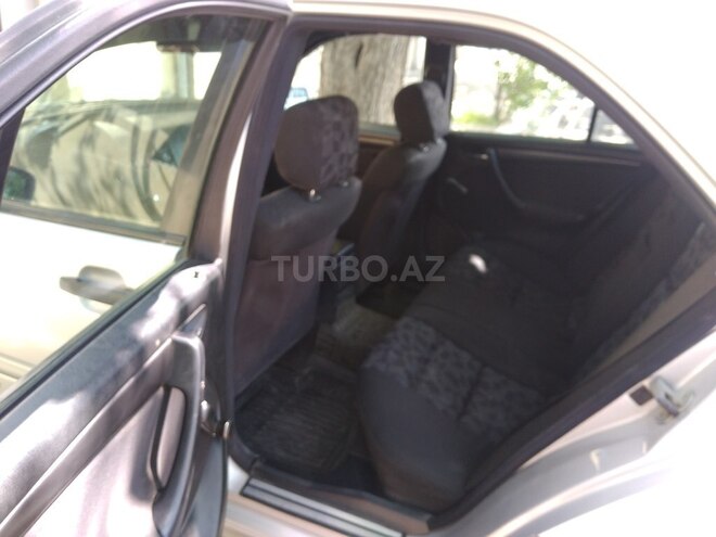 Mercedes C 200 1998, 500,000 km - 2.0 l - Göygöl