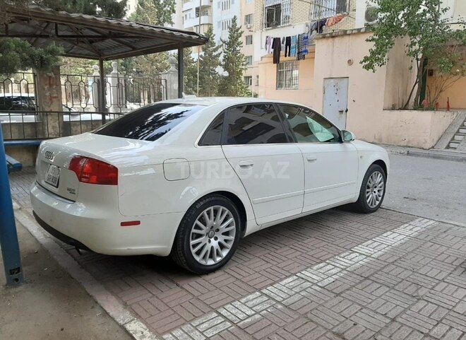 Audi A4 2005, 180,000 km - 2.0 л - Bakı