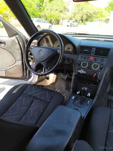 Mercedes C 240 1999, 300,000 km - 2.4 l - Bakı