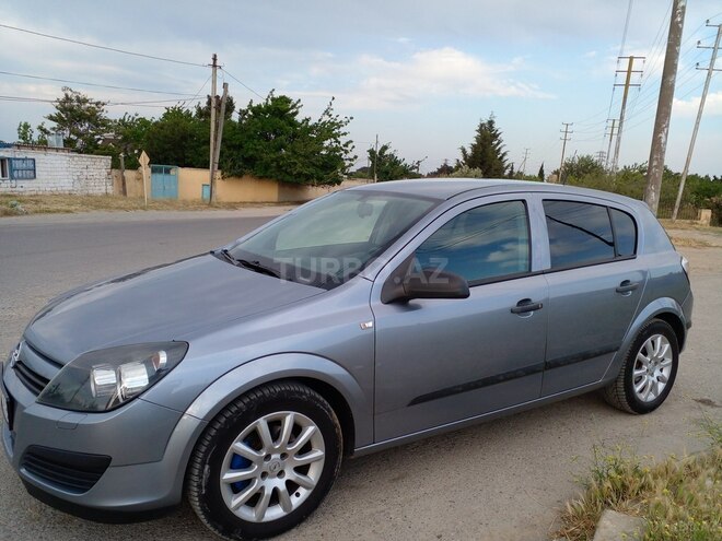 Opel Astra 2004, 194,000 km - 1.4 l - Bakı