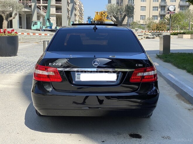 Mercedes E 220 2011, 195,000 km - 2.2 l - Bakı
