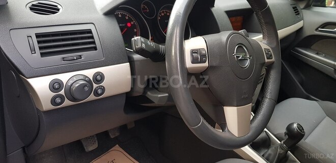 Opel Astra 2008, 195,000 km - 1.4 l - Bakı