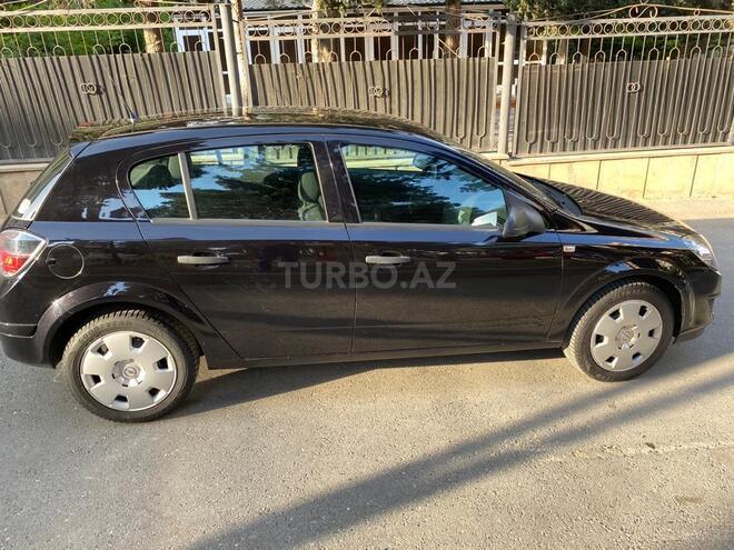 Opel Astra 2009, 150,000 km - 1.4 l - Bakı