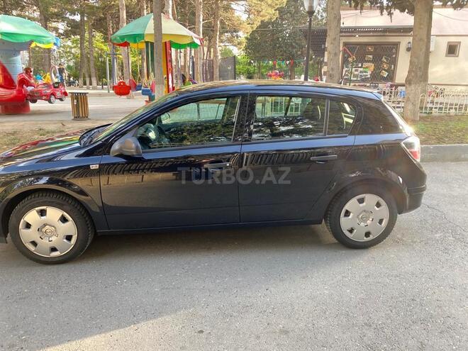 Opel Astra 2009, 150,000 km - 1.4 l - Bakı