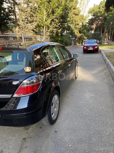 Opel Astra 2009, 150,000 km - 1.4 l - Bakı