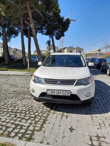 Mitsubishi Outlander 2007, 229,800 km - 2.4 л - Bakı