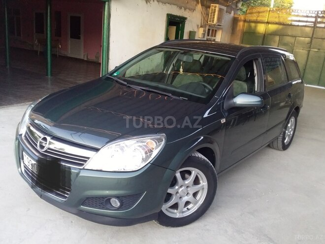 Opel Astra 2009, 211,128 km - 1.4 l - Yevlax