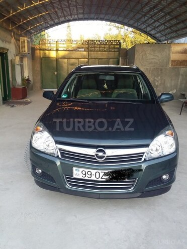 Opel Astra 2009, 211,128 km - 1.4 l - Yevlax