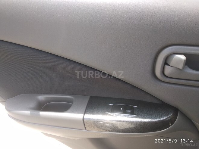 Nissan Sunny 2009, 58,000 km - 1.6 l - Şirvan