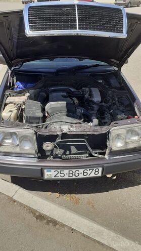 Mercedes E 200 1993, 444,649 km - 2.0 л - Gəncə