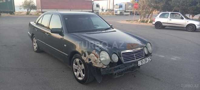 Mercedes E 230 1996, 234,568 km - 2.3 л - Sumqayıt