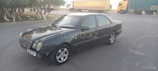 Mercedes E 230 1996, 234,568 km - 2.3 л - Sumqayıt
