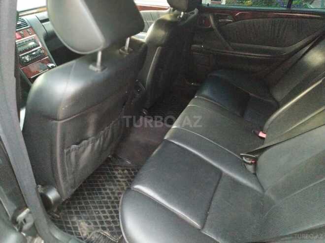 Mercedes E 200 2000, 262,500 km - 2.0 l - Bakı