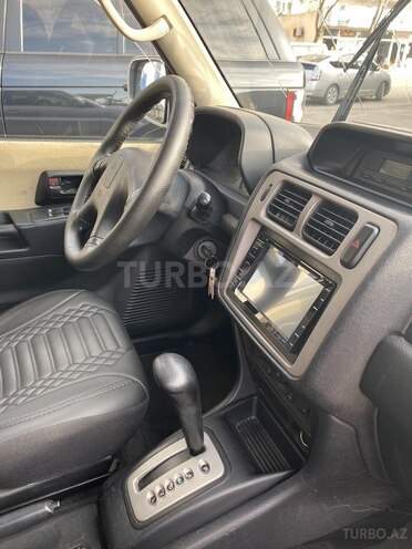 Mitsubishi Pajero io 2004, 210,000 km - 2.0 l - Bakı