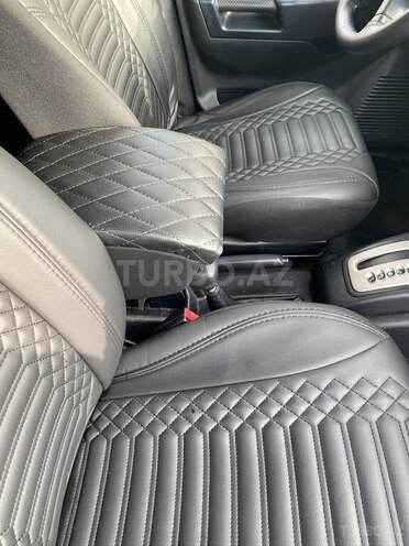 Mitsubishi Pajero io 2004, 210,000 km - 2.0 l - Bakı