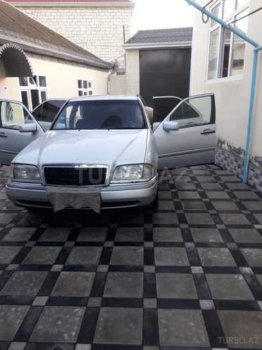 Mercedes C 220 1995, 180,436 km - 2.2 l - Ağcabədi