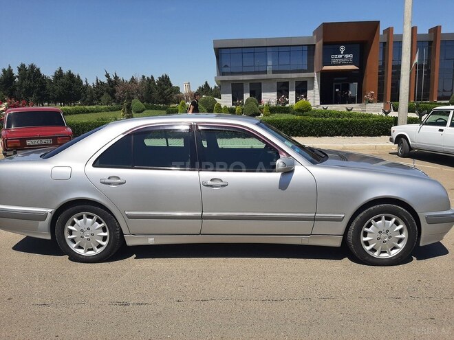 Mercedes E 240 2000, 164,500 km - 2.4 l - Şəmkir
